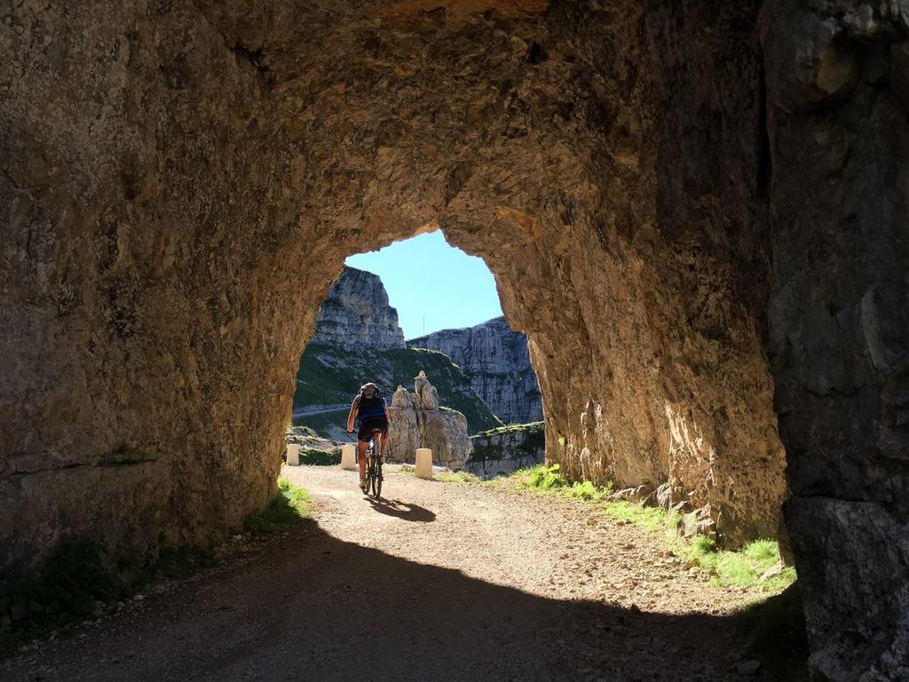 B&B Casabasoti Valli del Pasubio Luaran gambar